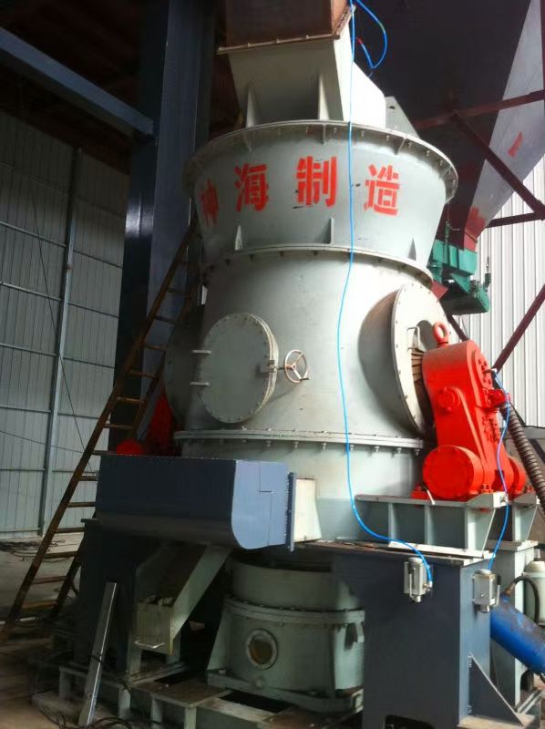湖南雄风石油焦制粉专用立磨安装现场